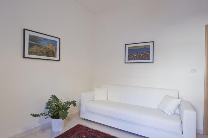 Vico Amato Residenza Διαμέρισμα Σουλμόνα Δωμάτιο φωτογραφία